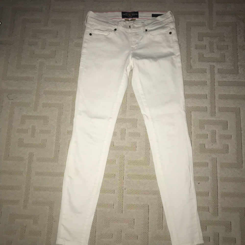White Lucky 🍀 brand jeans